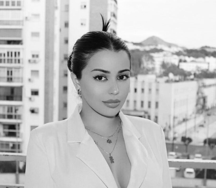 María López